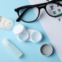Soczewki kontaktowe a okulary progresywne – porównanie dla osób 40+